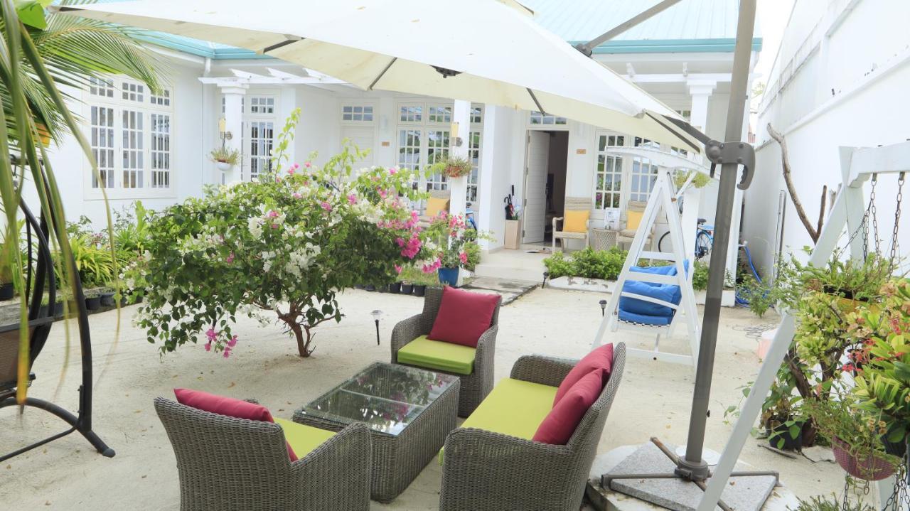Fiyala Homestay Addu City Esterno foto